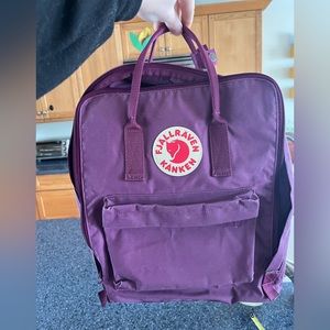 Fjällräven Kånken purple backpack